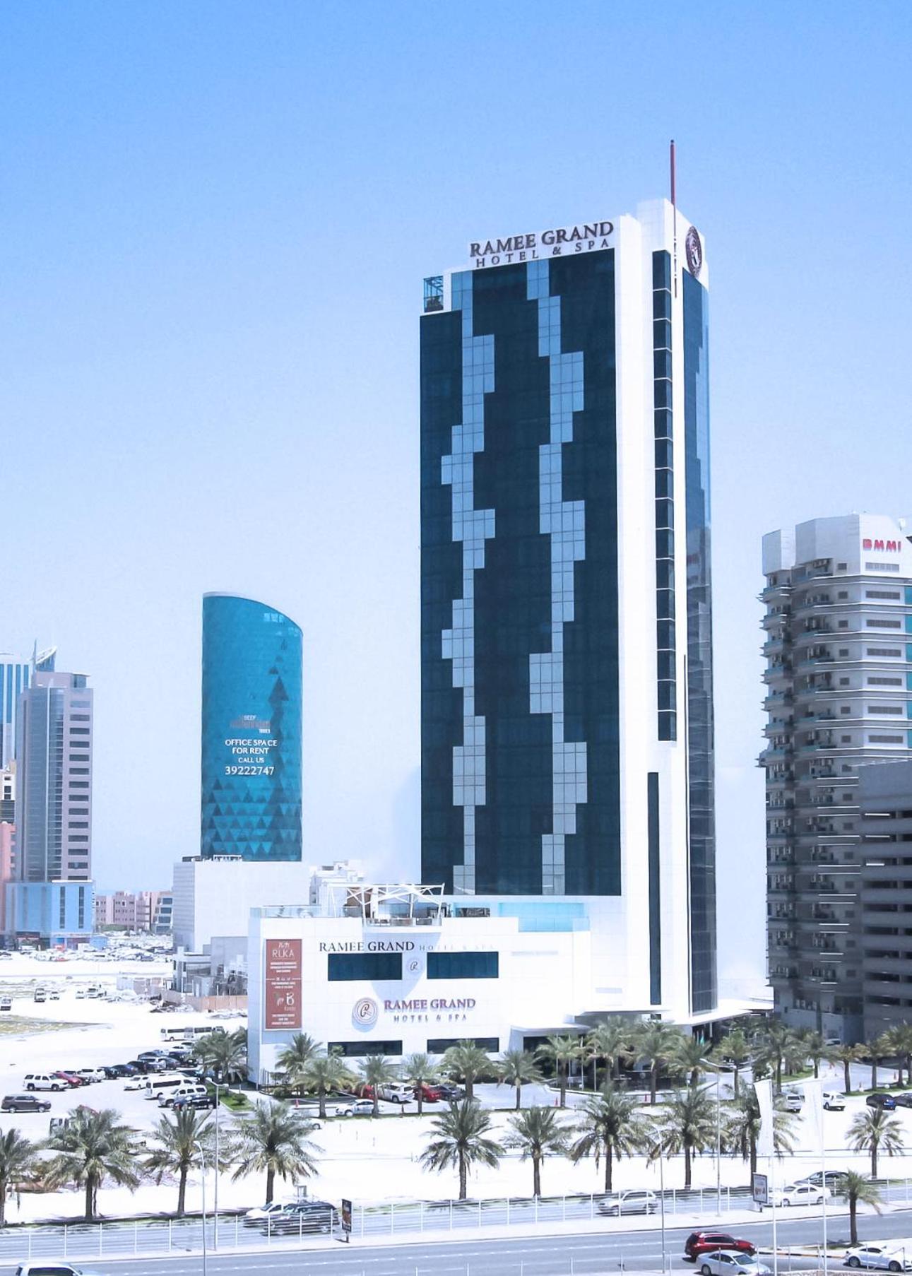 拉米Spa大酒店 麦纳麦 外观 照片 The hotel in 2011