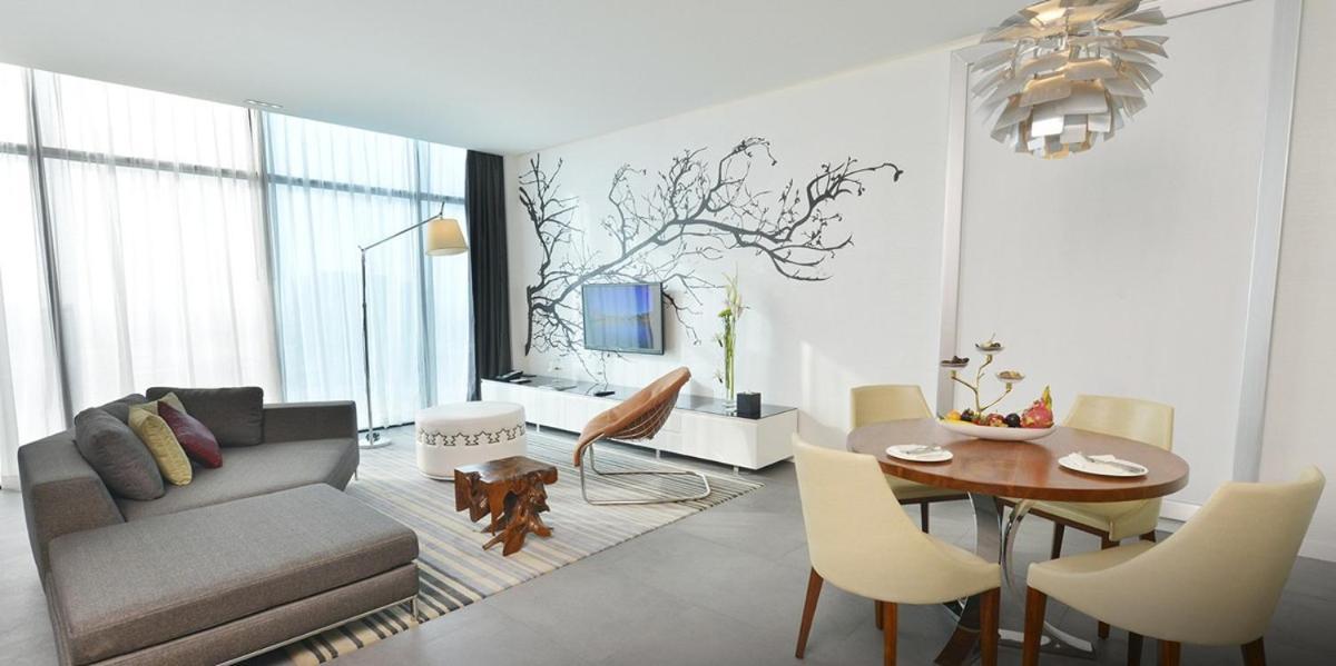 拉米Spa大酒店 麦纳麦 外观 照片 A living room
