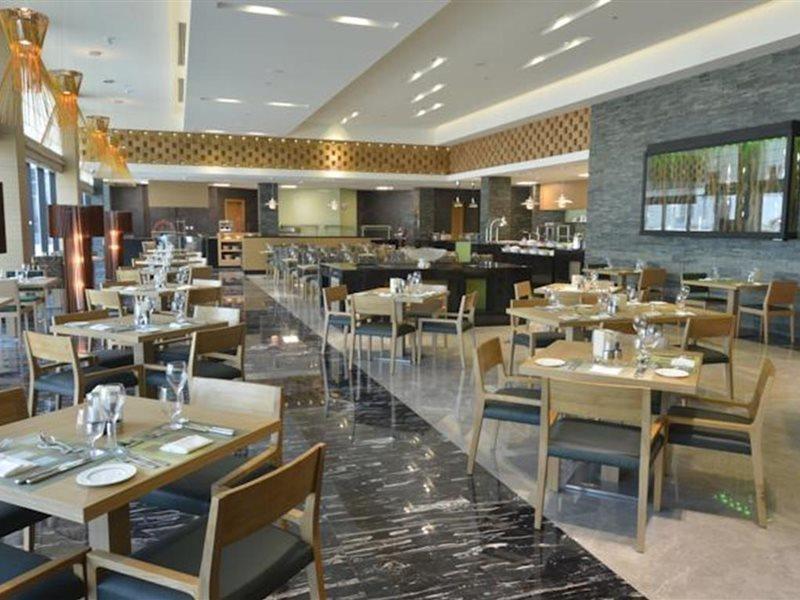 拉米Spa大酒店 麦纳麦 外观 照片 The restaurant