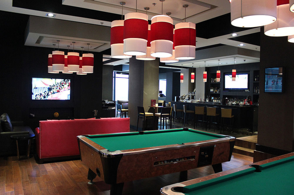 拉米Spa大酒店 麦纳麦 外观 照片 The Sports Bar at the Toronto International Centre